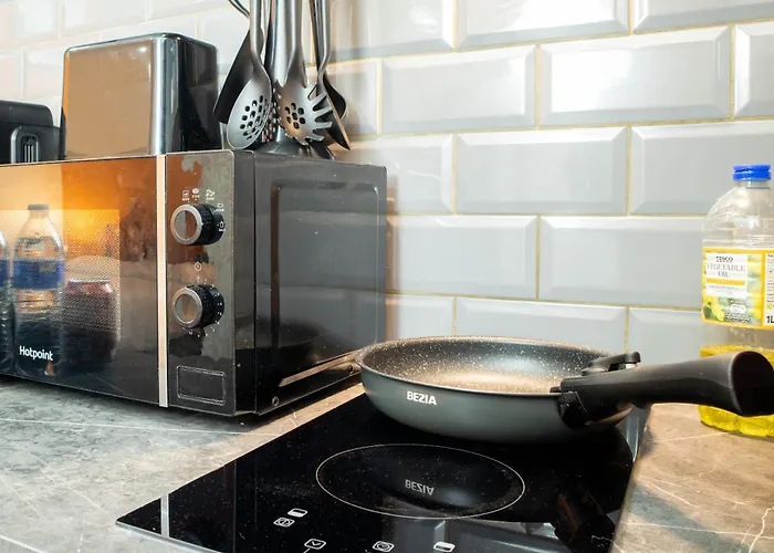 Centre With Self Check-in Washer Dryer Wifi & Netflix