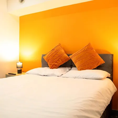 Fully Equipped Modern Centre With Netlfix Wifi 24 7 Check-in Apartament *